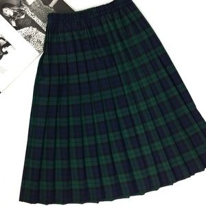 Vintage Orvis green blue Scottish pleated skirt